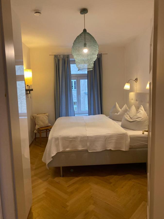 Apartment City 80 Qm, Au Haidhausen 1-4 Persons *